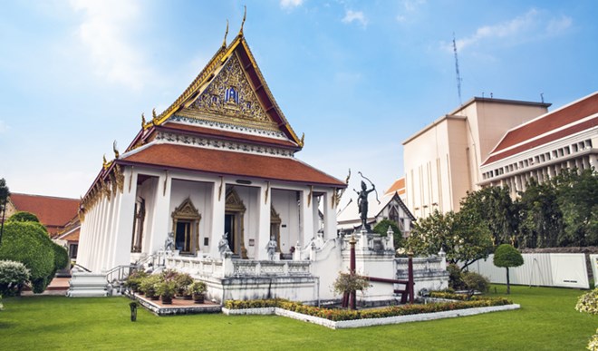 e-sacred-buddha-statues-placed-at-bangkok-national-museum-during-new-year-http-en-vietnamplus-vn.jpg