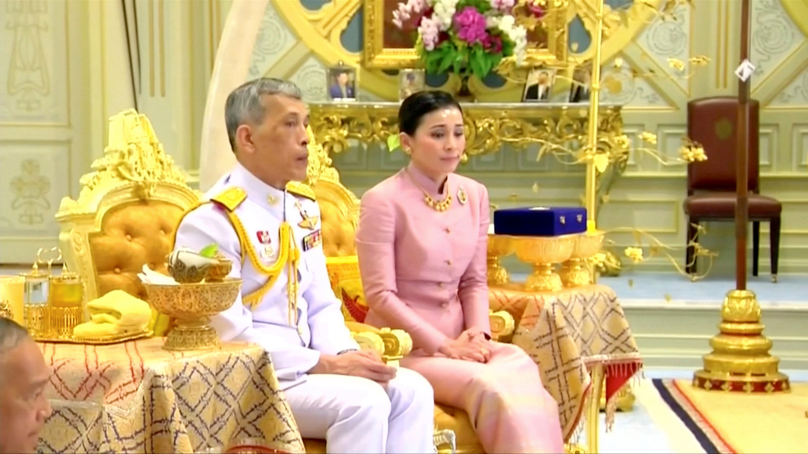 ess-lie-at-his-feet-as-he-makes-her-his-official-concubine-in-ceremony-attended-by-his-the-sun-4.jpg