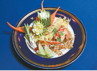 table-talk-pad-thai-is-a-dish-as-patriotic-as-it-is-delicious-korea-joongang-daily-3.jpg
